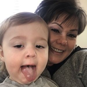 Meet your Posher, Dana